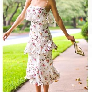 WAYF imola tiered midi dress